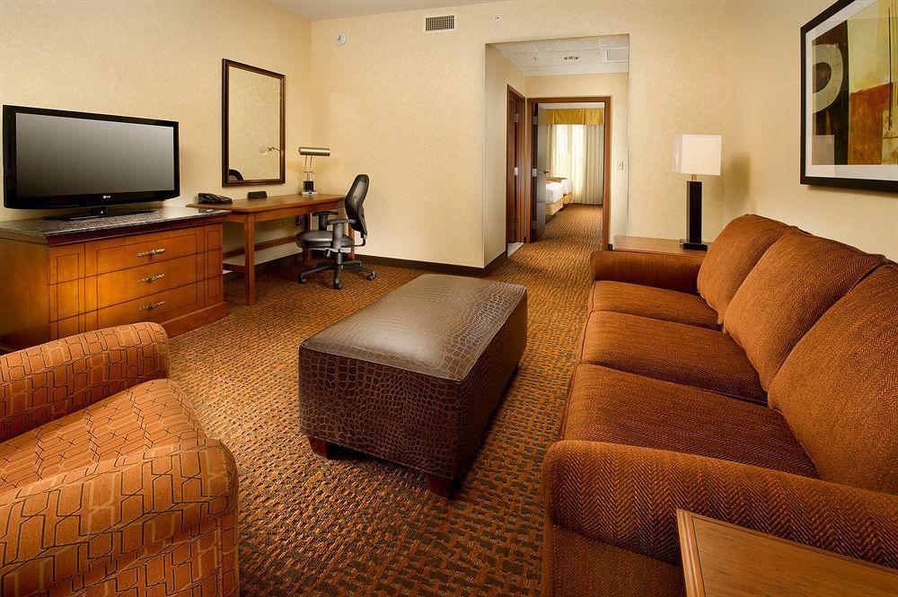 Drury Inn & Suites St. Louis Brentwood Εξωτερικό φωτογραφία